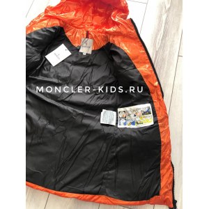 Детские пальто Moncler оранжевое
