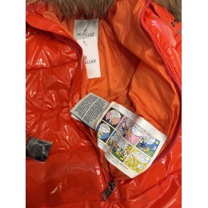 Слитный комбинезон Moncler красный