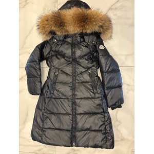 Детский пуховик (Пальто) Moncler черный